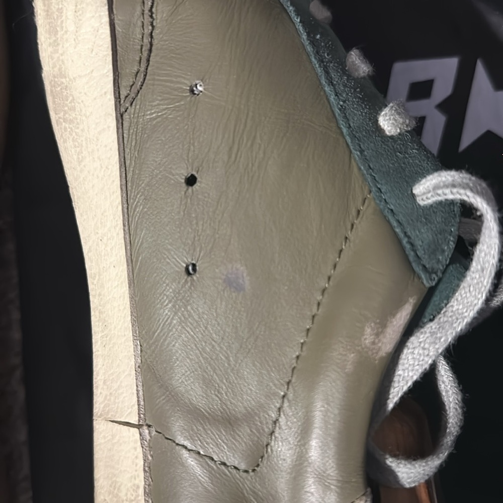 Golden Goose Superstar Low Top Sneakers - Picture 7 of 13